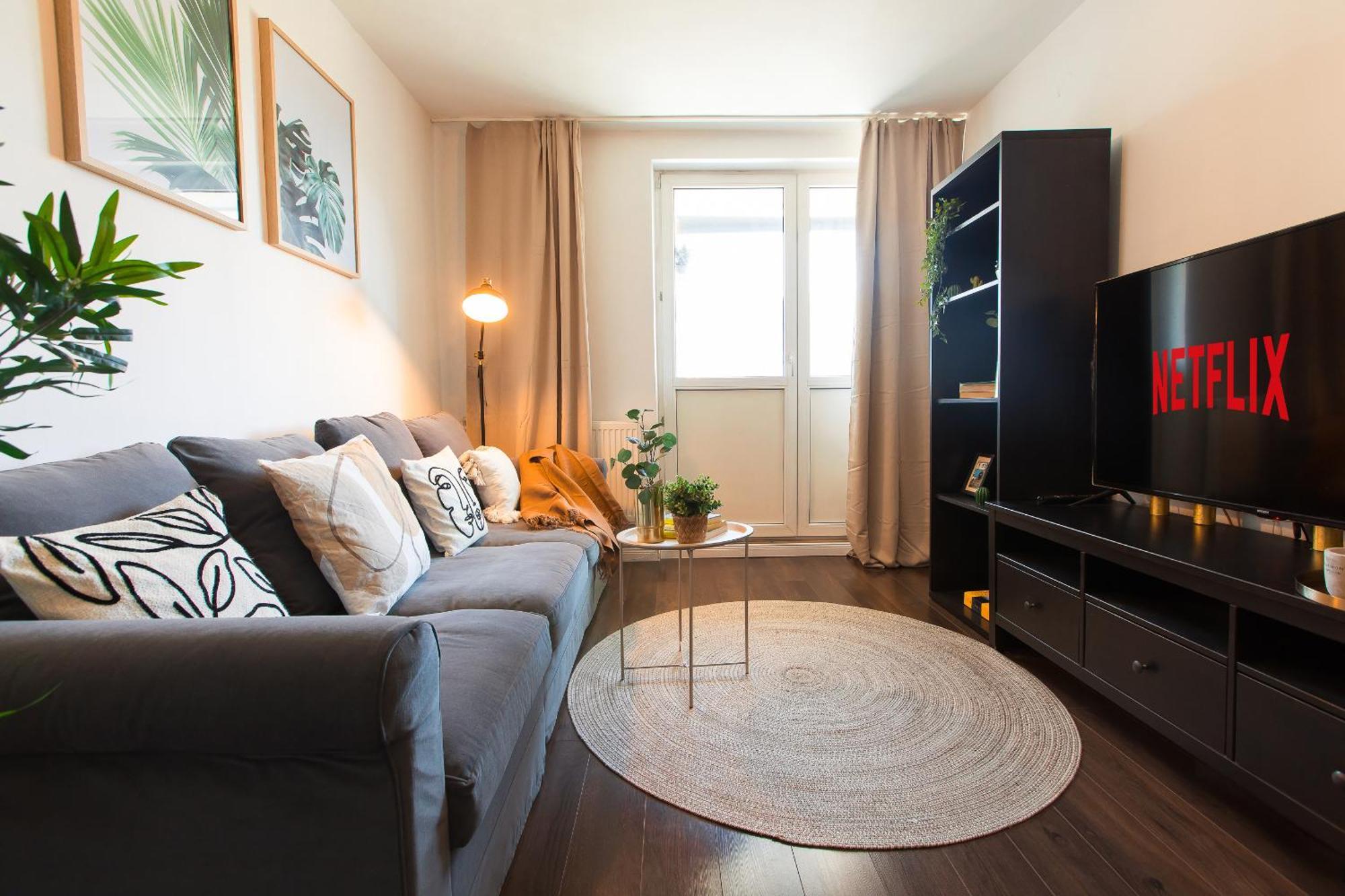 Old Town Apartment With Amazing View From The Balcony Bukarest Eksteriør billede