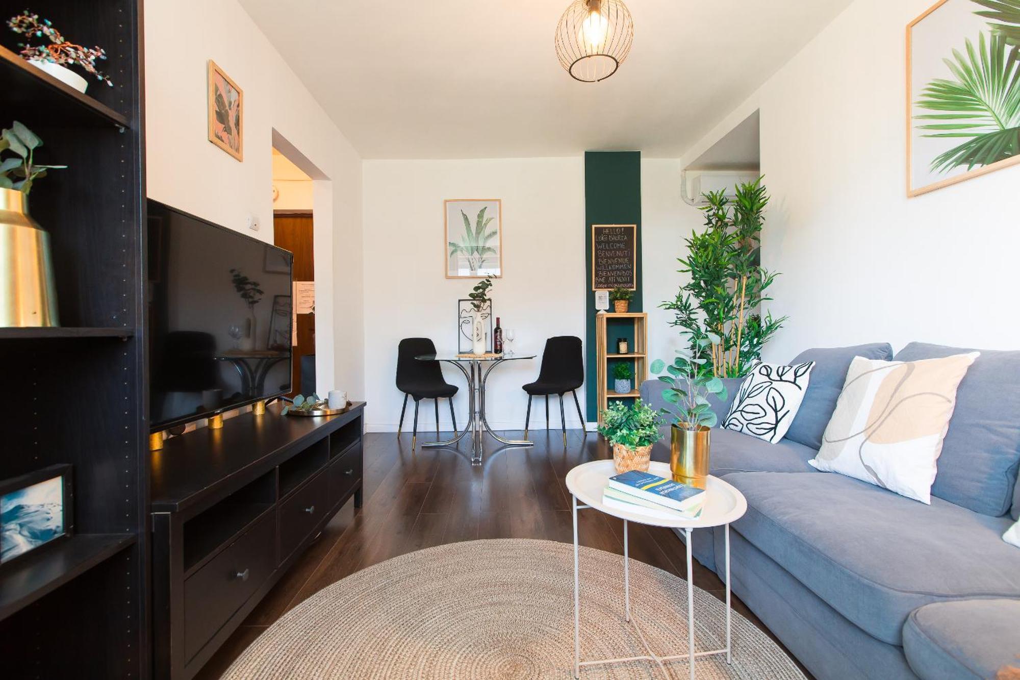 Old Town Apartment With Amazing View From The Balcony Bukarest Eksteriør billede