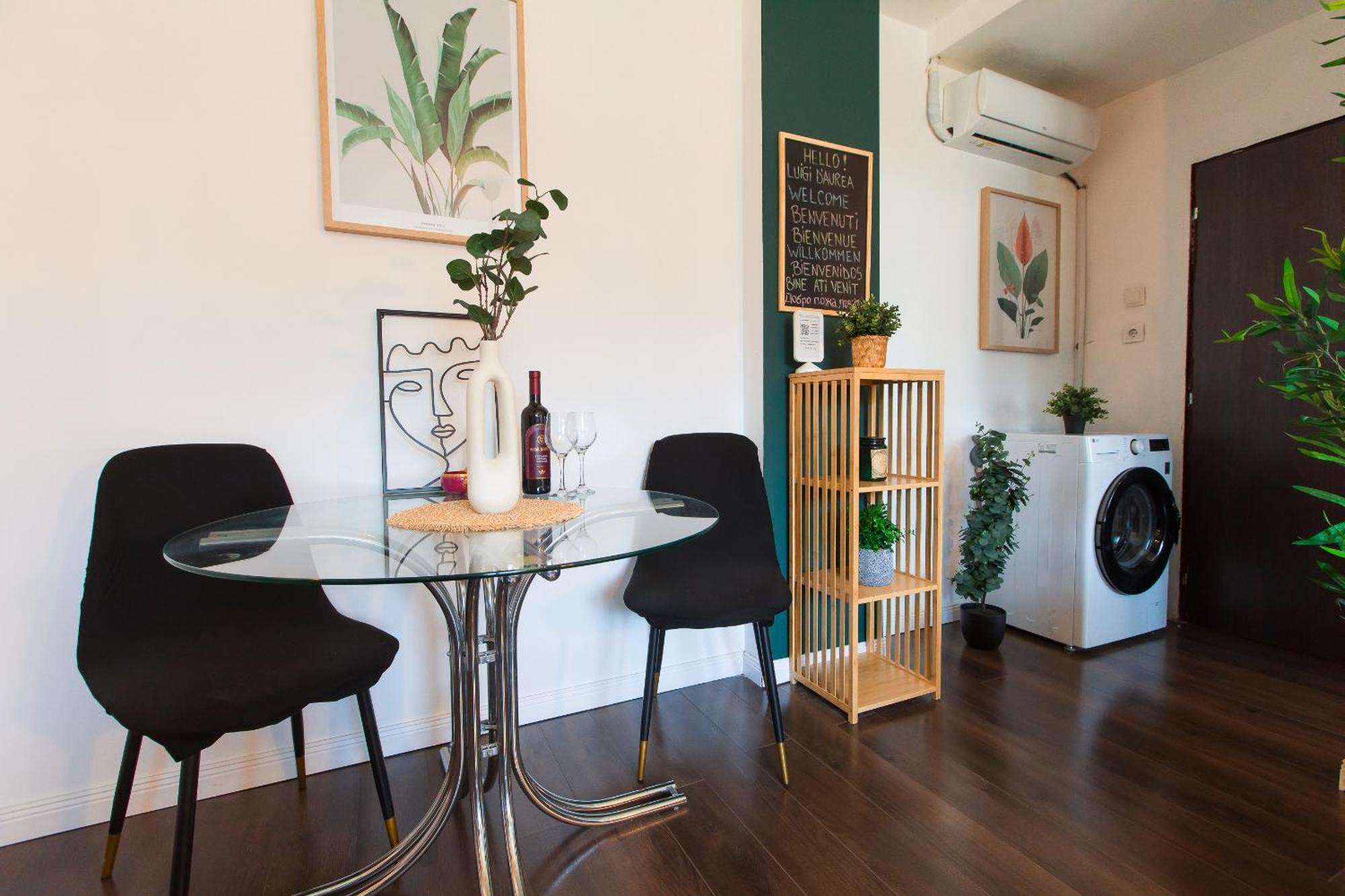 Old Town Apartment With Amazing View From The Balcony Bukarest Eksteriør billede